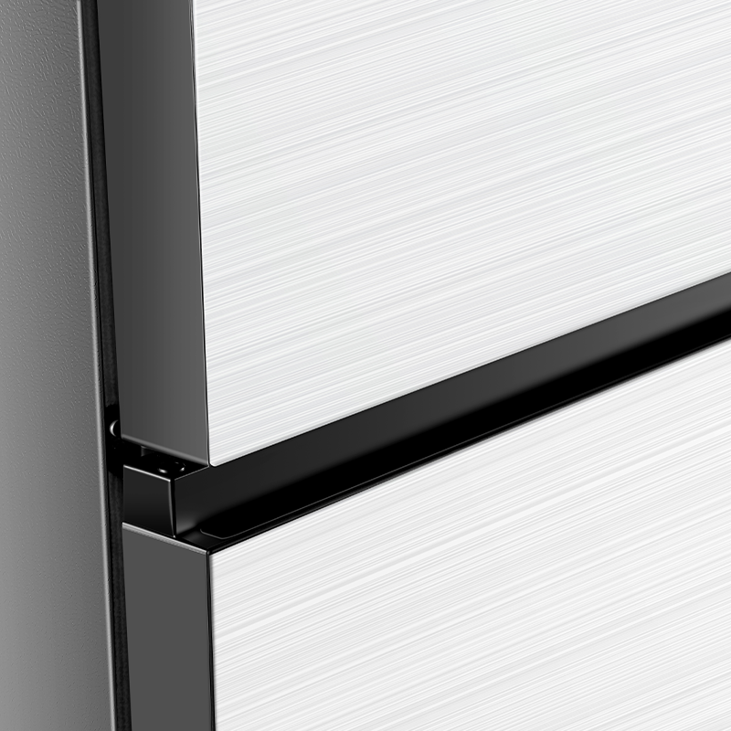 Hisense RT549N4SWU 424L White Glass Refrigerator product image 3